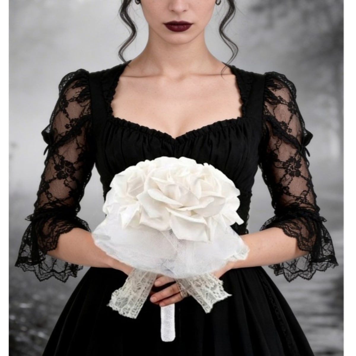 Deluxe White Roses Bouquet