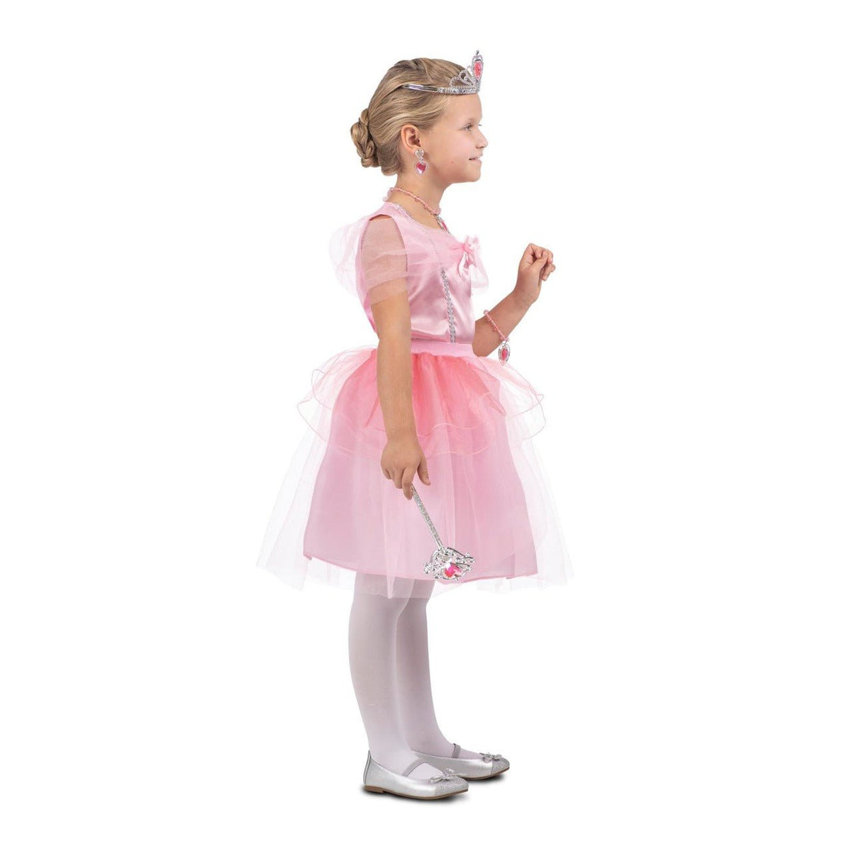 Chest with 2 Girls Princess Costumes