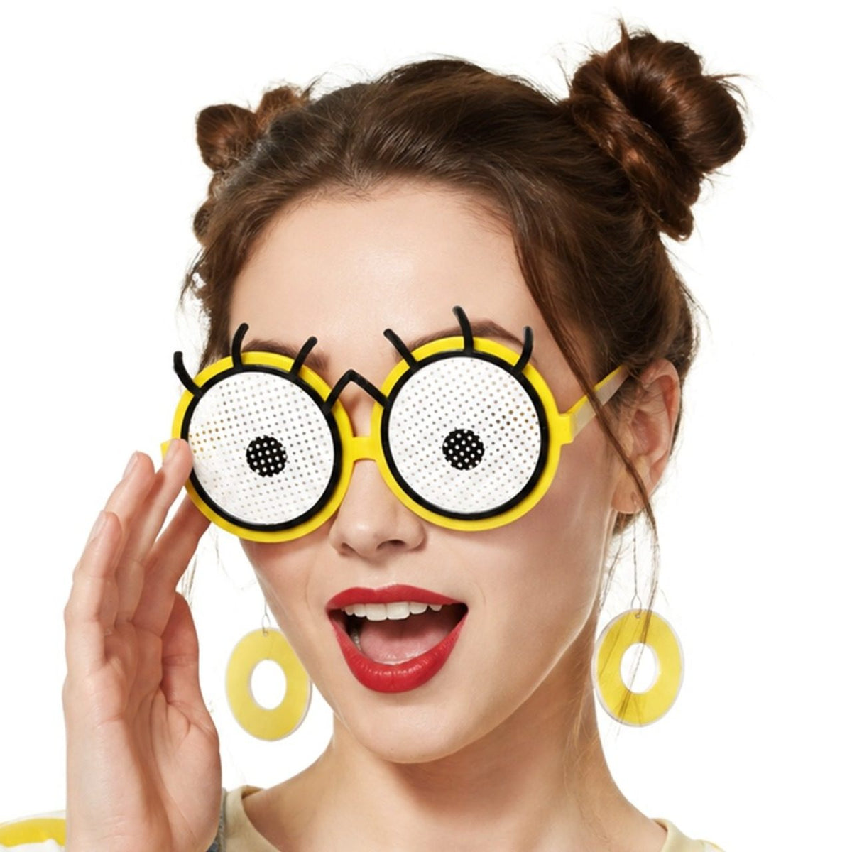 Minion Glasses with Eyelashes