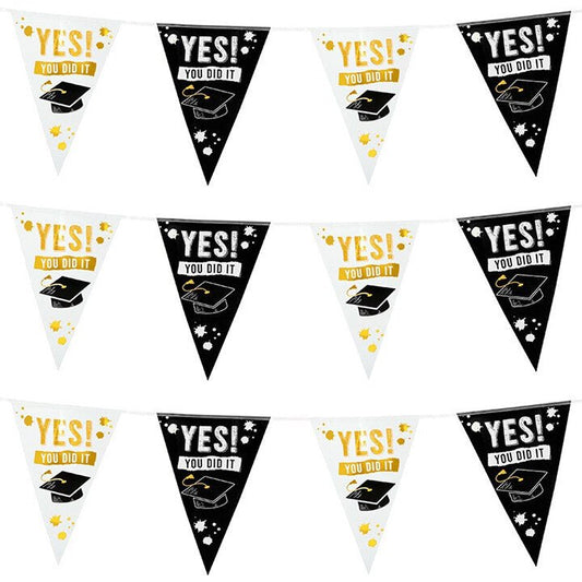 Graduation Garland