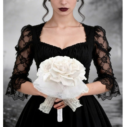 Deluxe White Roses Bouquet