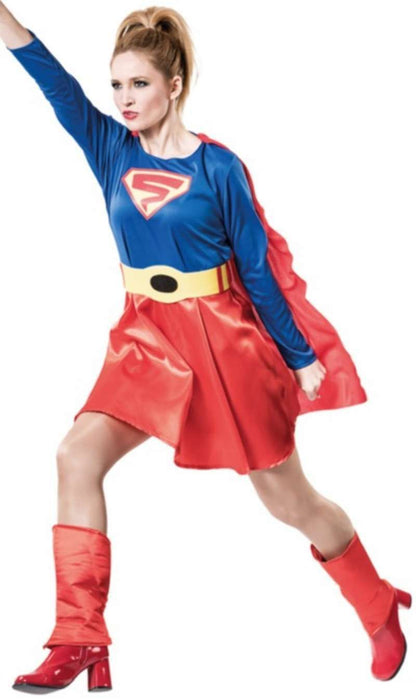 Disfraces en grupo de Superman y Supergirl